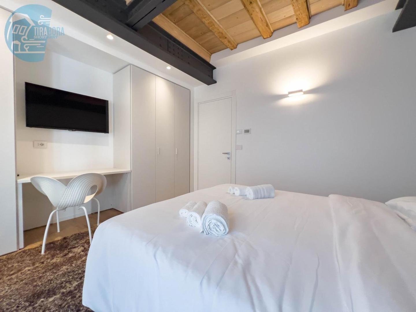 San Nicolo 14 Tirabora Short Rent Apartment Триест Екстериор снимка