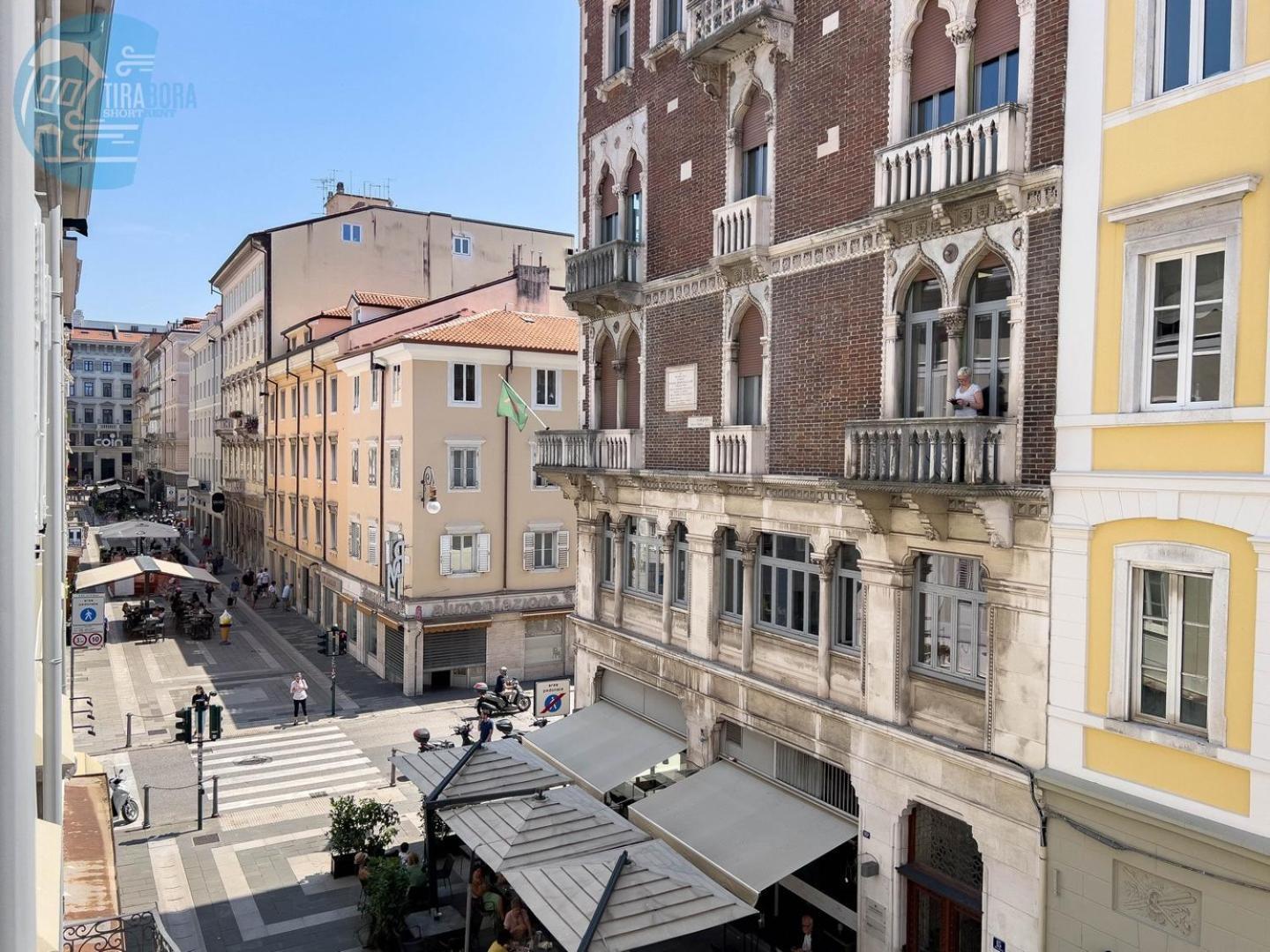 San Nicolo 14 Tirabora Short Rent Apartment Триест Екстериор снимка